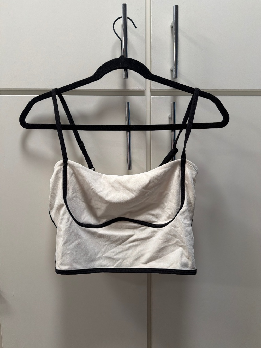 Alo yoga sports bra